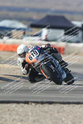 media/Sep-20-2025-Race Pace (Sat) [[d4e1b33f4d]]/Verified/Turn 2 (920am)/